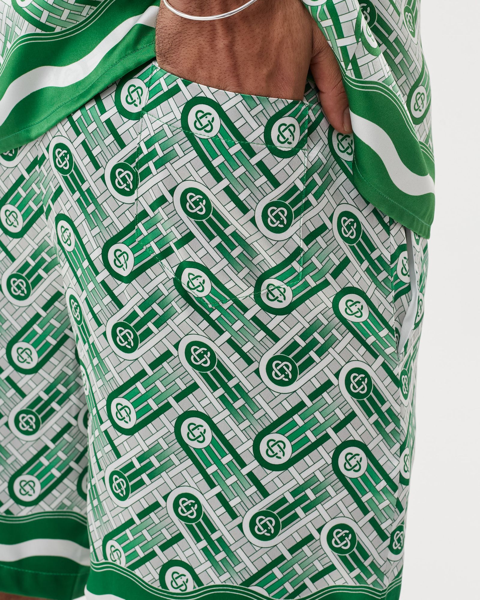 SILK SHORTS WITH DRAWSTRINGS