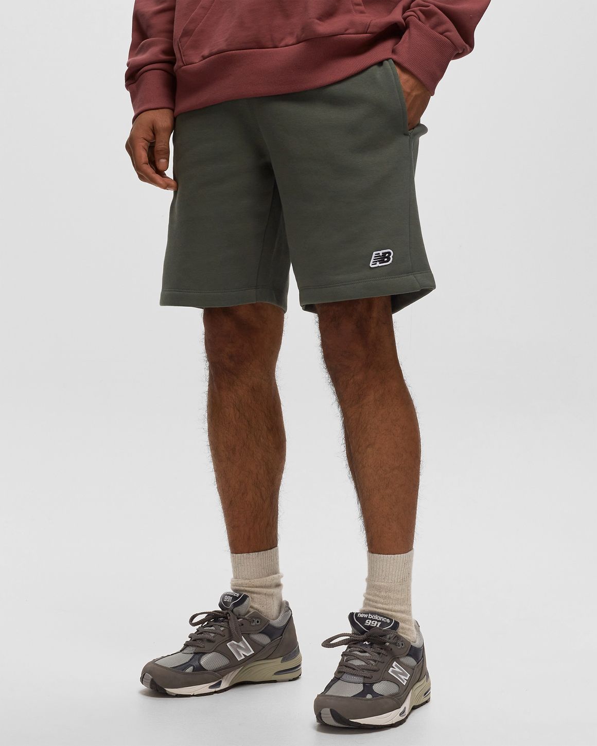 ★★New Balance★★ NBNEF21423 UNI Essential Big Logo Short New Balance Uni Essential Back Big Logo Short Sleeve Tee