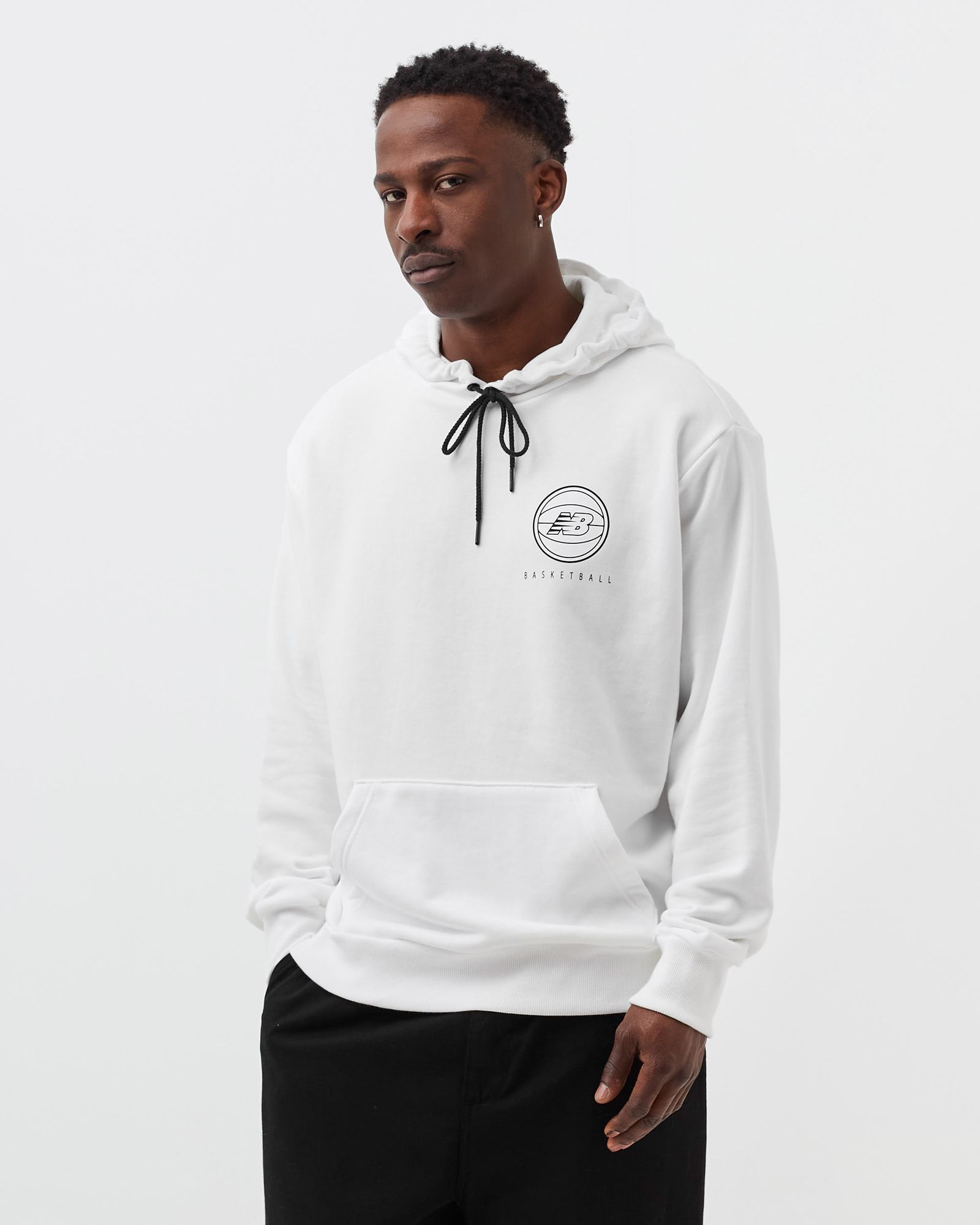 NB HOOPS ESSENTIAL HOODIE