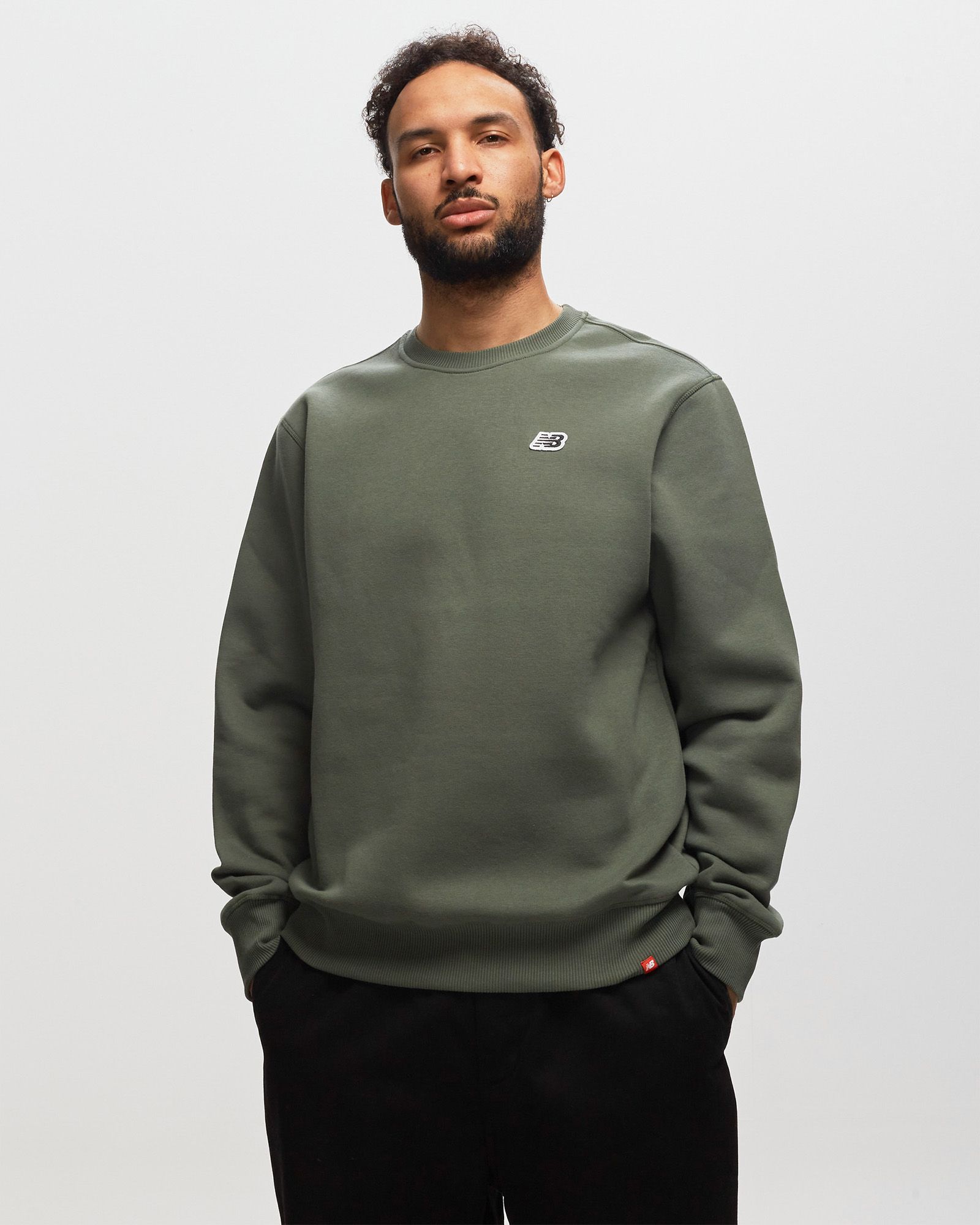 SMALL LOGO SWEATSHIRT