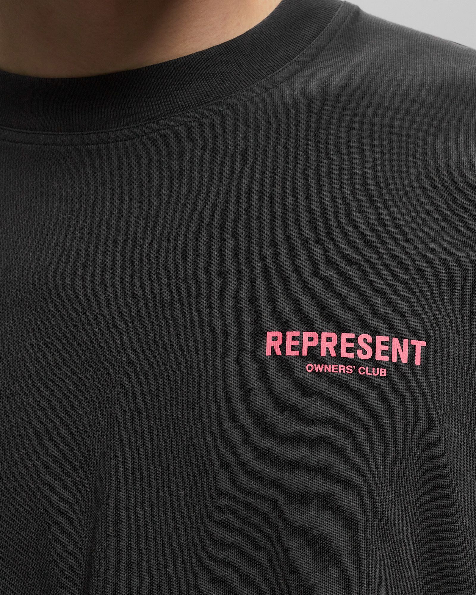 REPRESENT OWNERS CLUB T-SHIRT