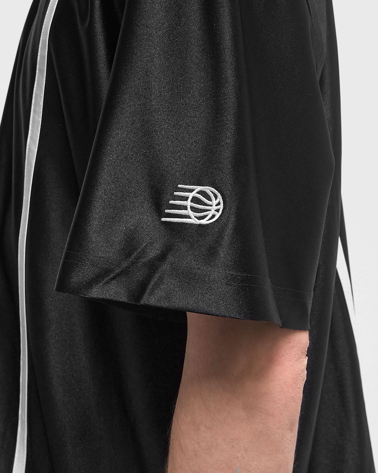 In Game Tricot Shooting Top