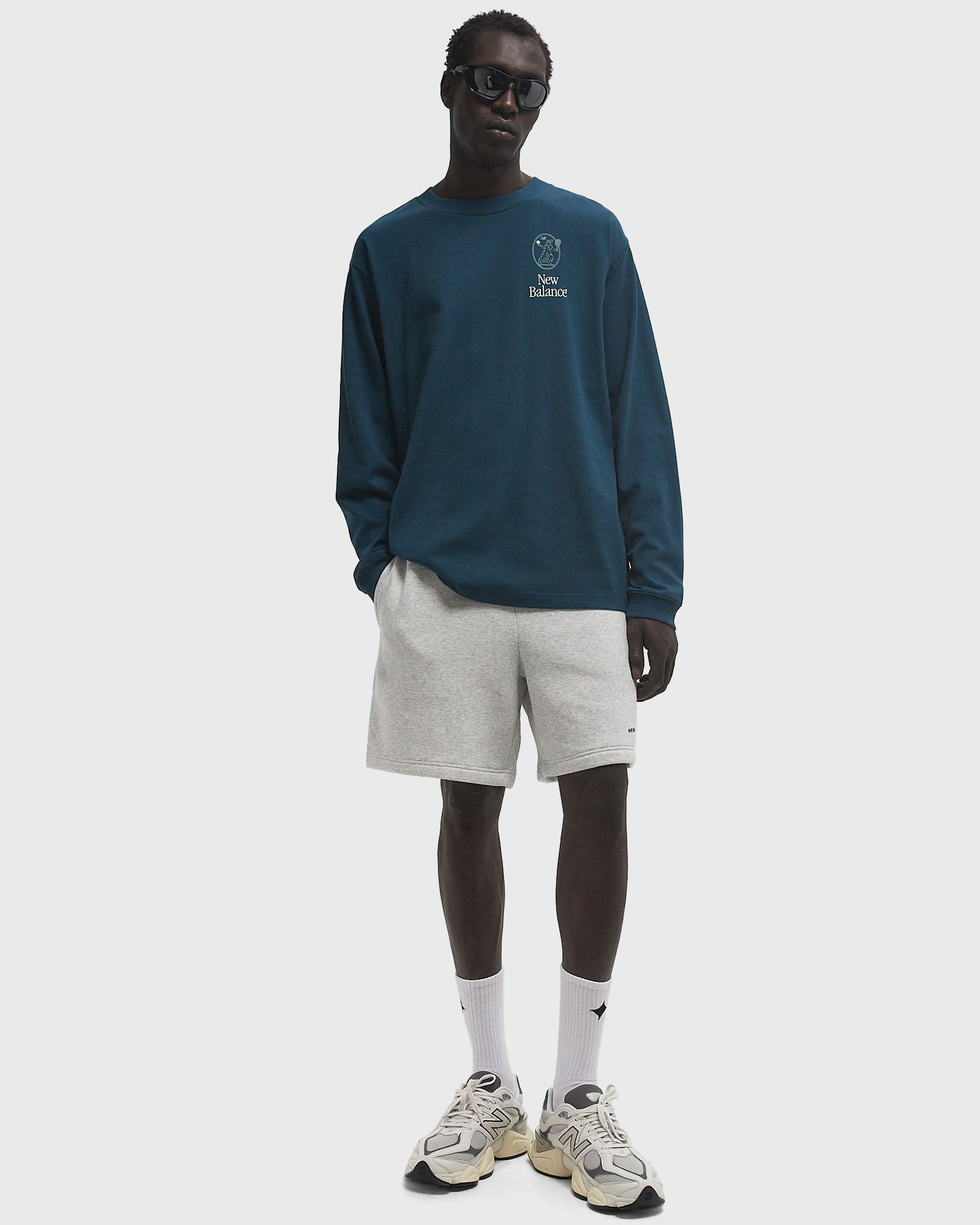 X Debut Vase Long Sleeve