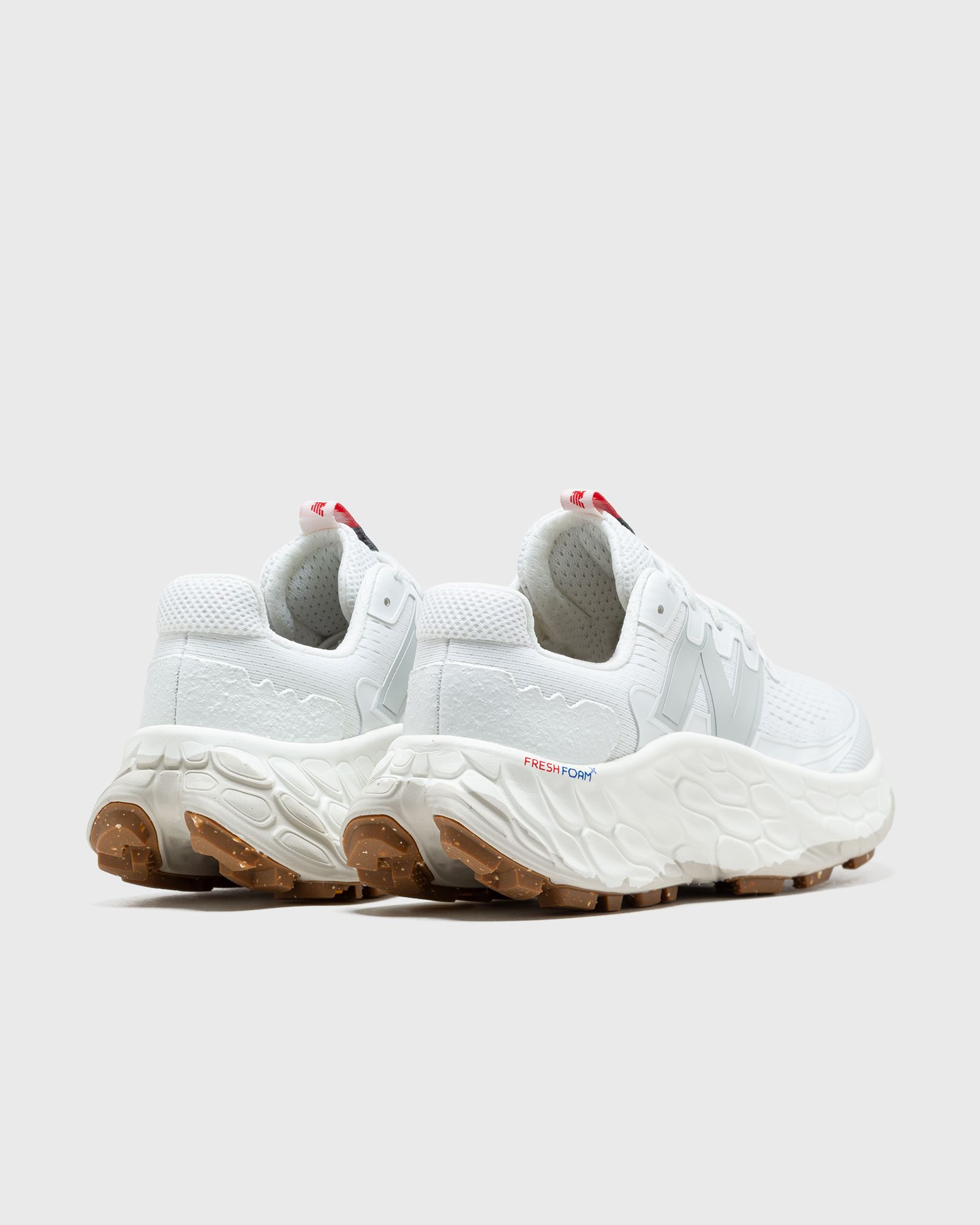 Fresh Foam More Trail v3