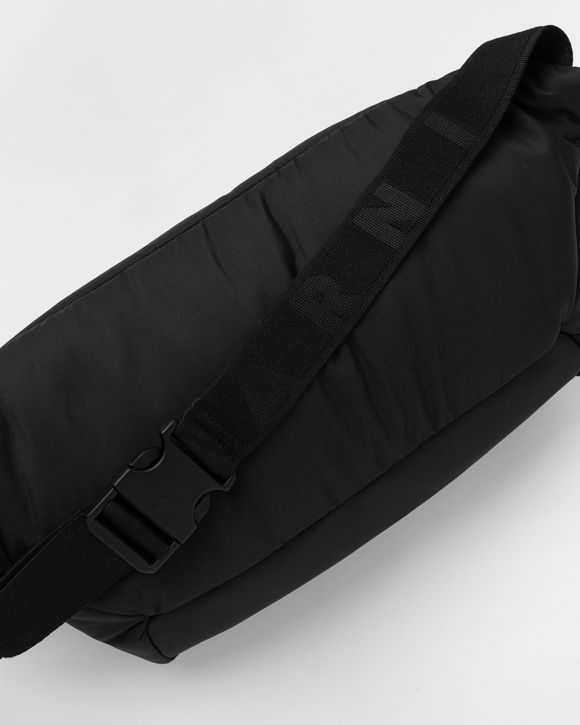 POUCH