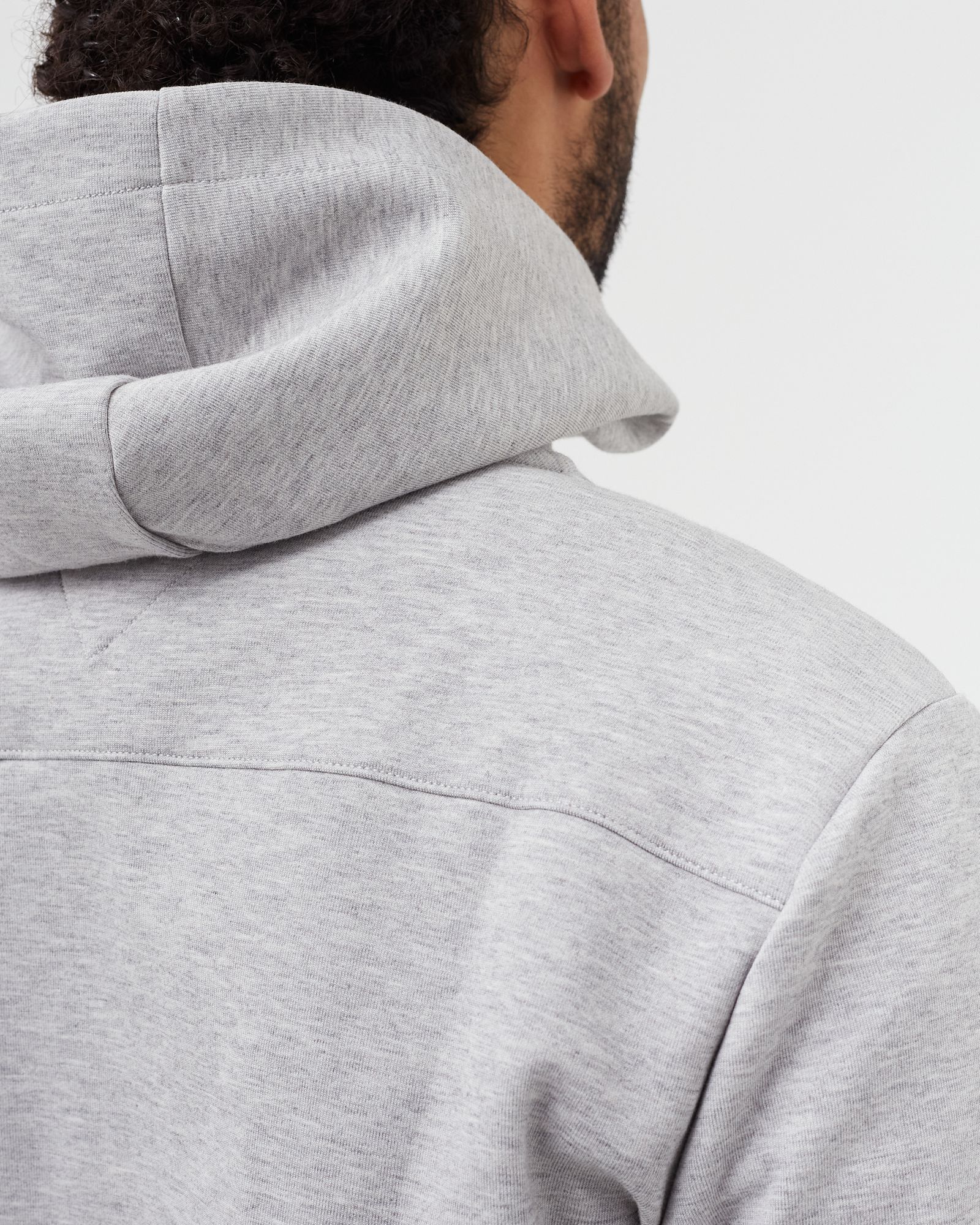 ESSENTIAL ZIP-THRU FLAG HOODIE