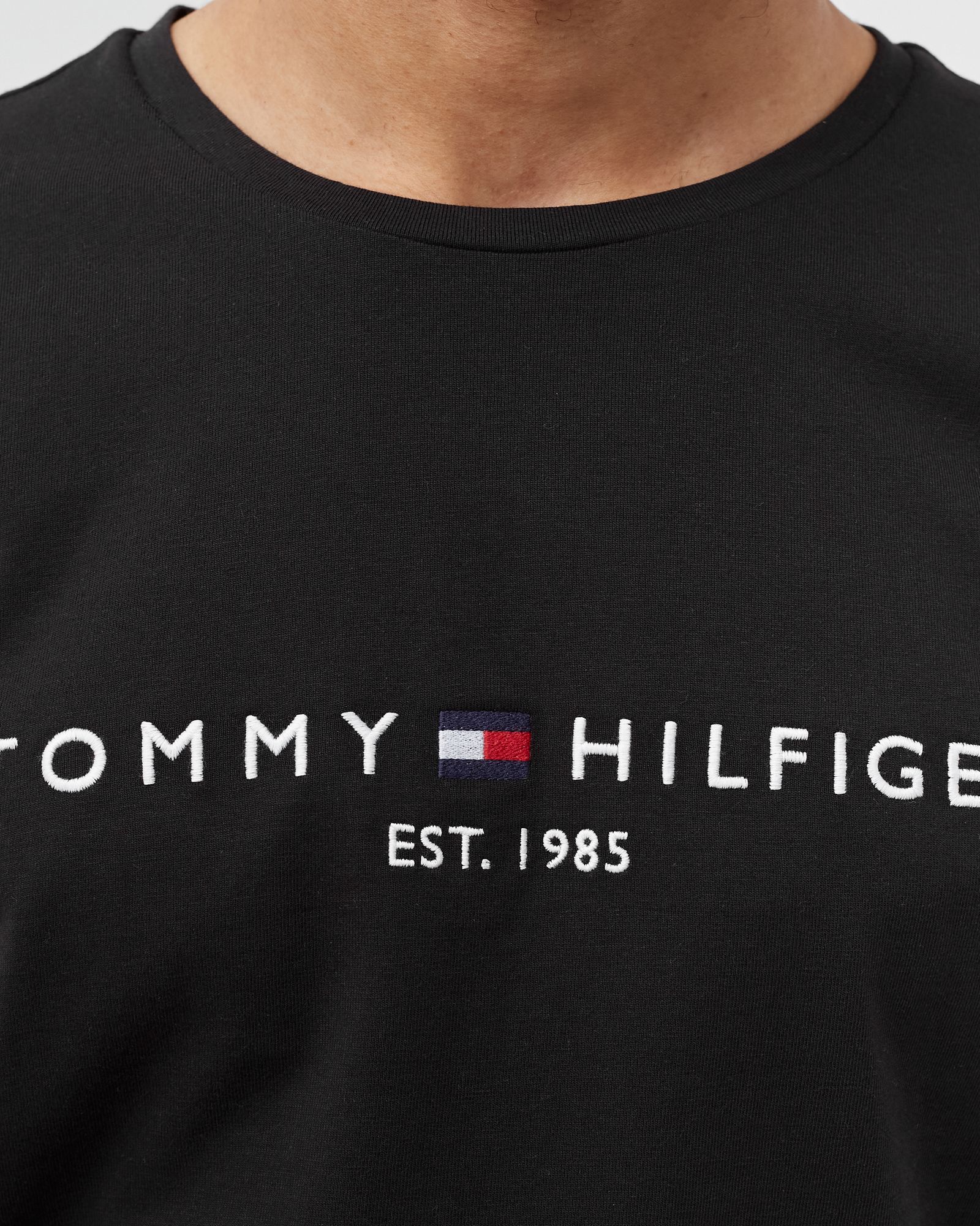 CORE TOMMY LOGO TEE