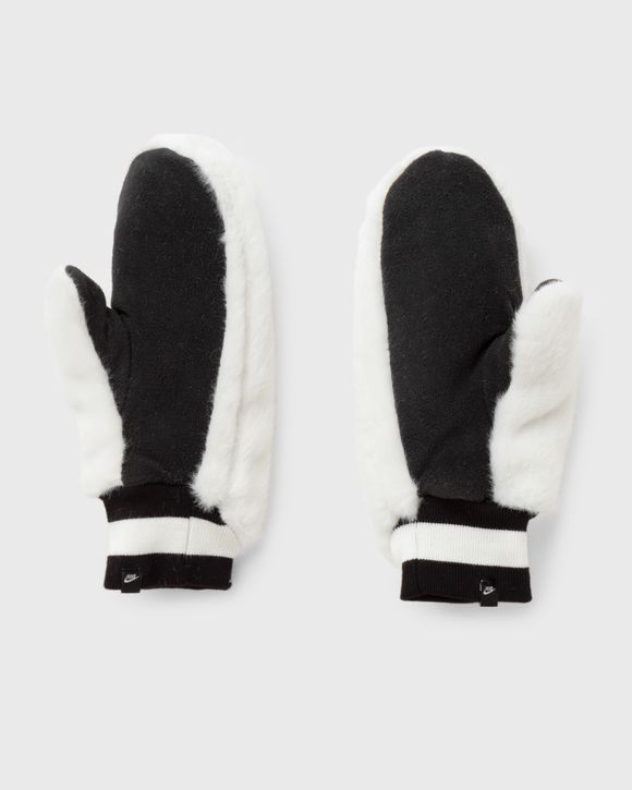 WARM MITTENS