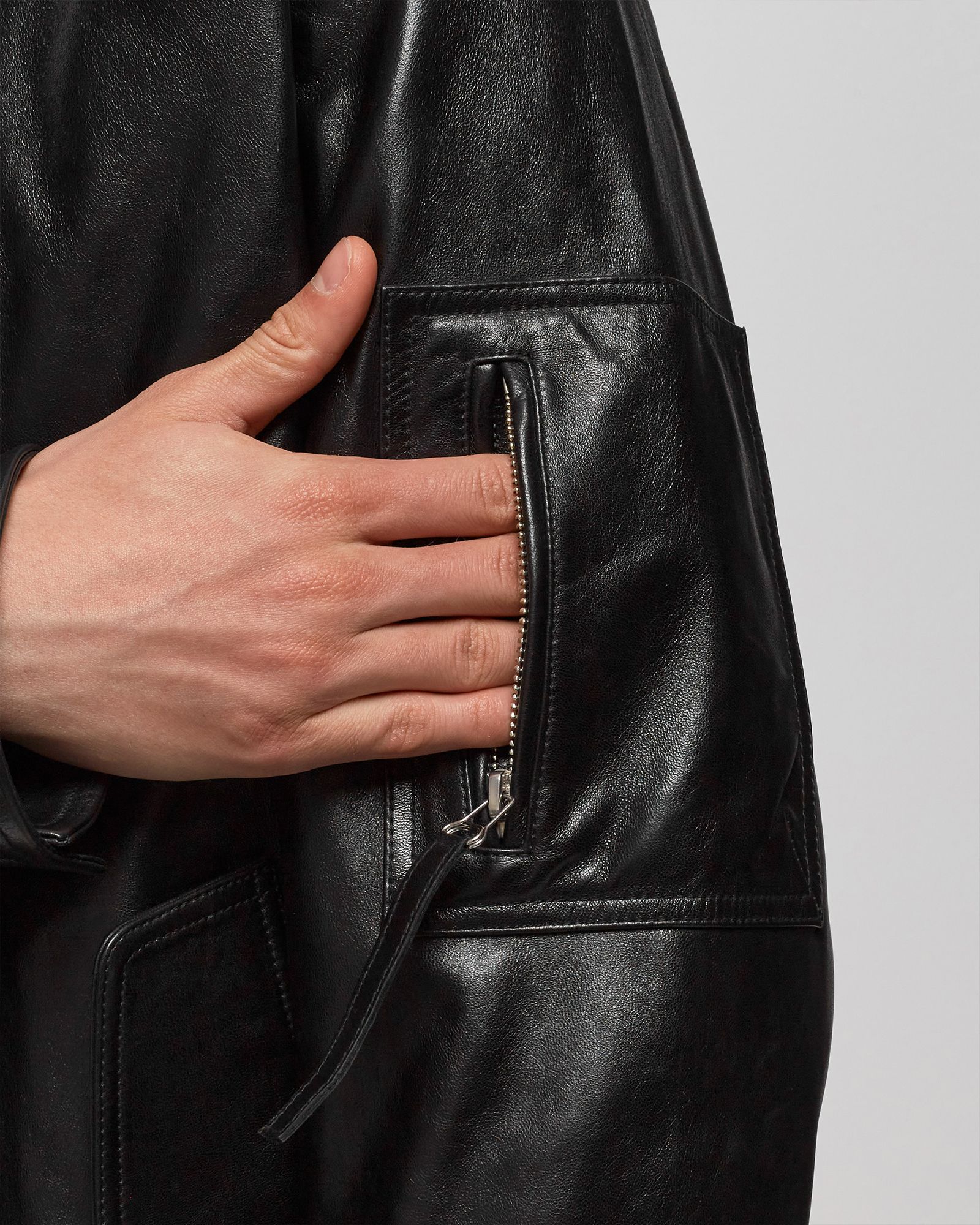 LEATHER JKT.VEG ANTI