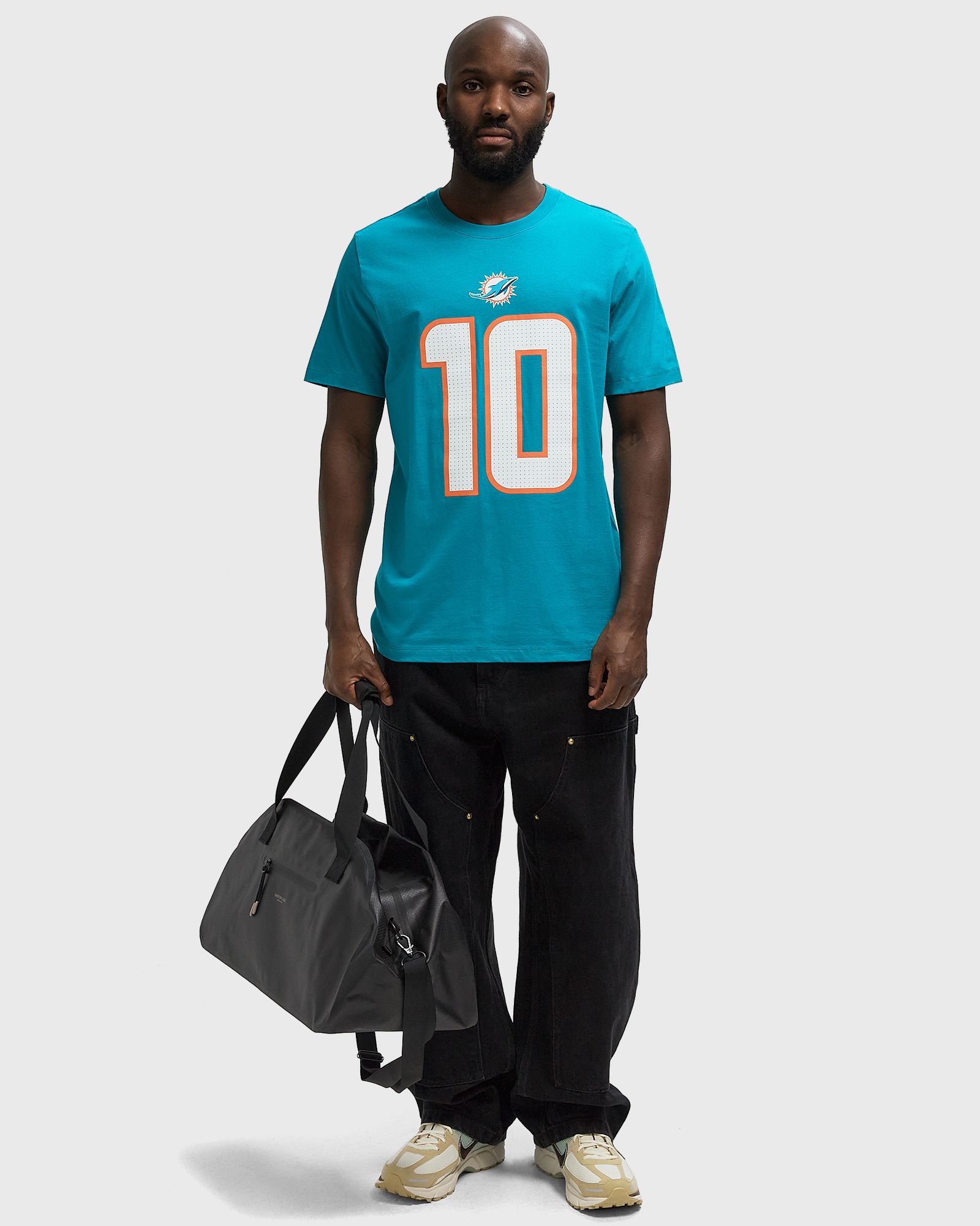 NFL Miami Dolphins Name and Number T-Shirt Tyreek Hill 10