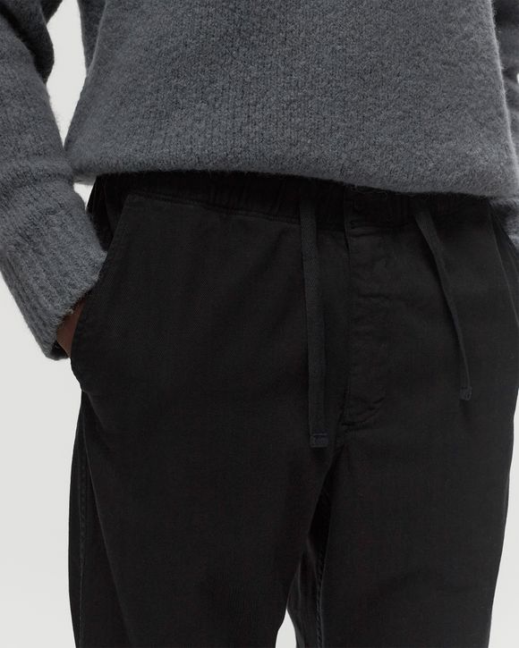 Ezra Light Stretch