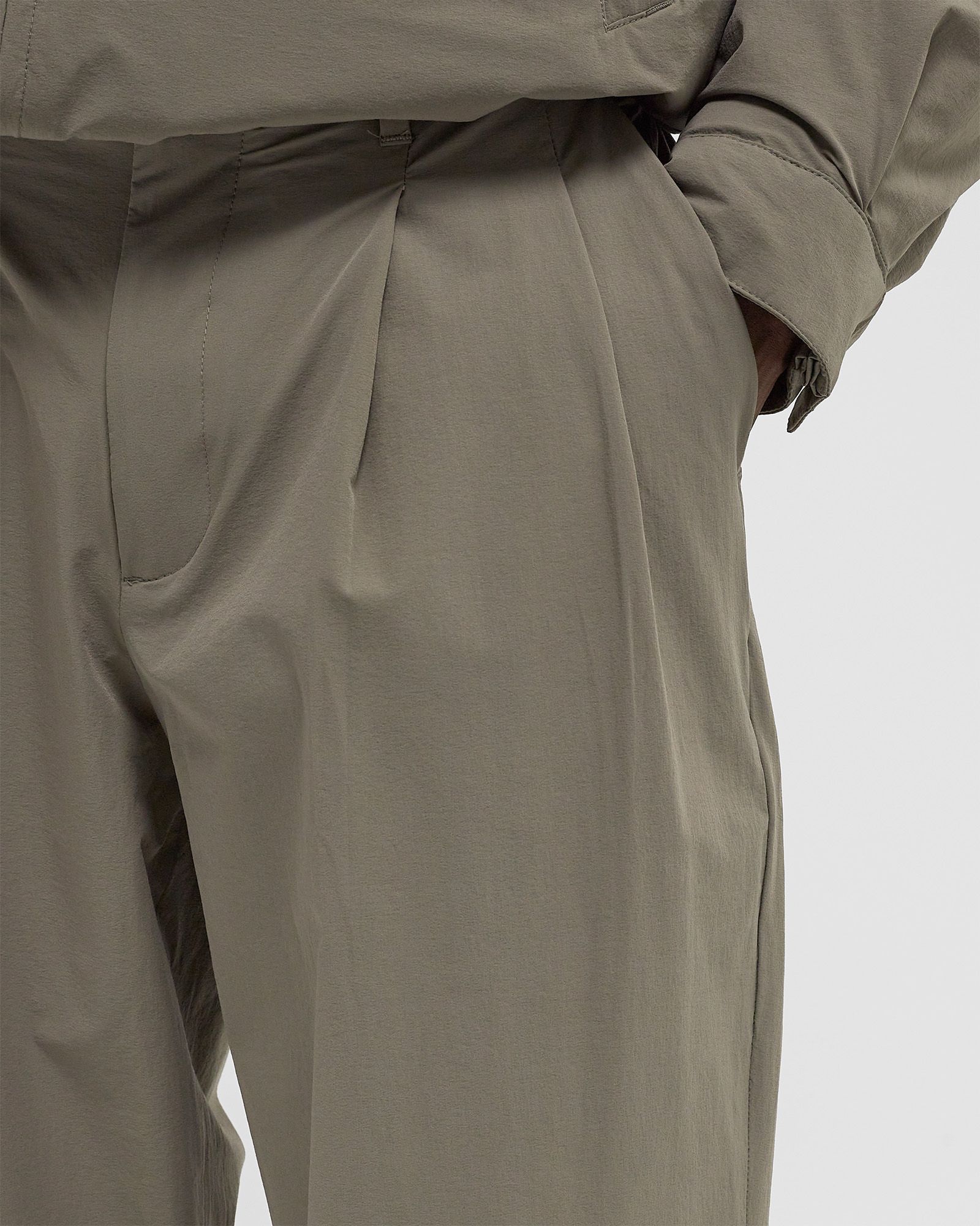 Benn Travel Light Pants