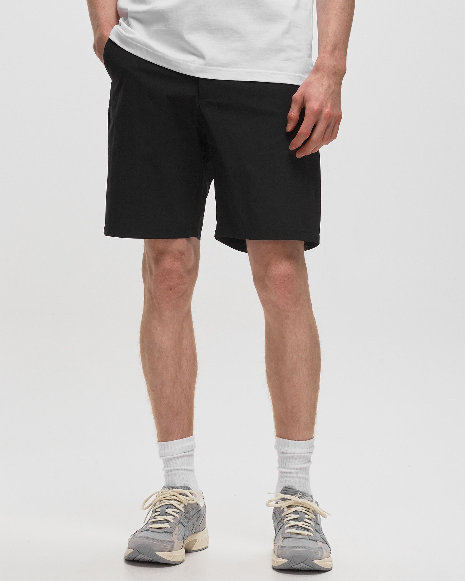 Aaren Travel Light Short