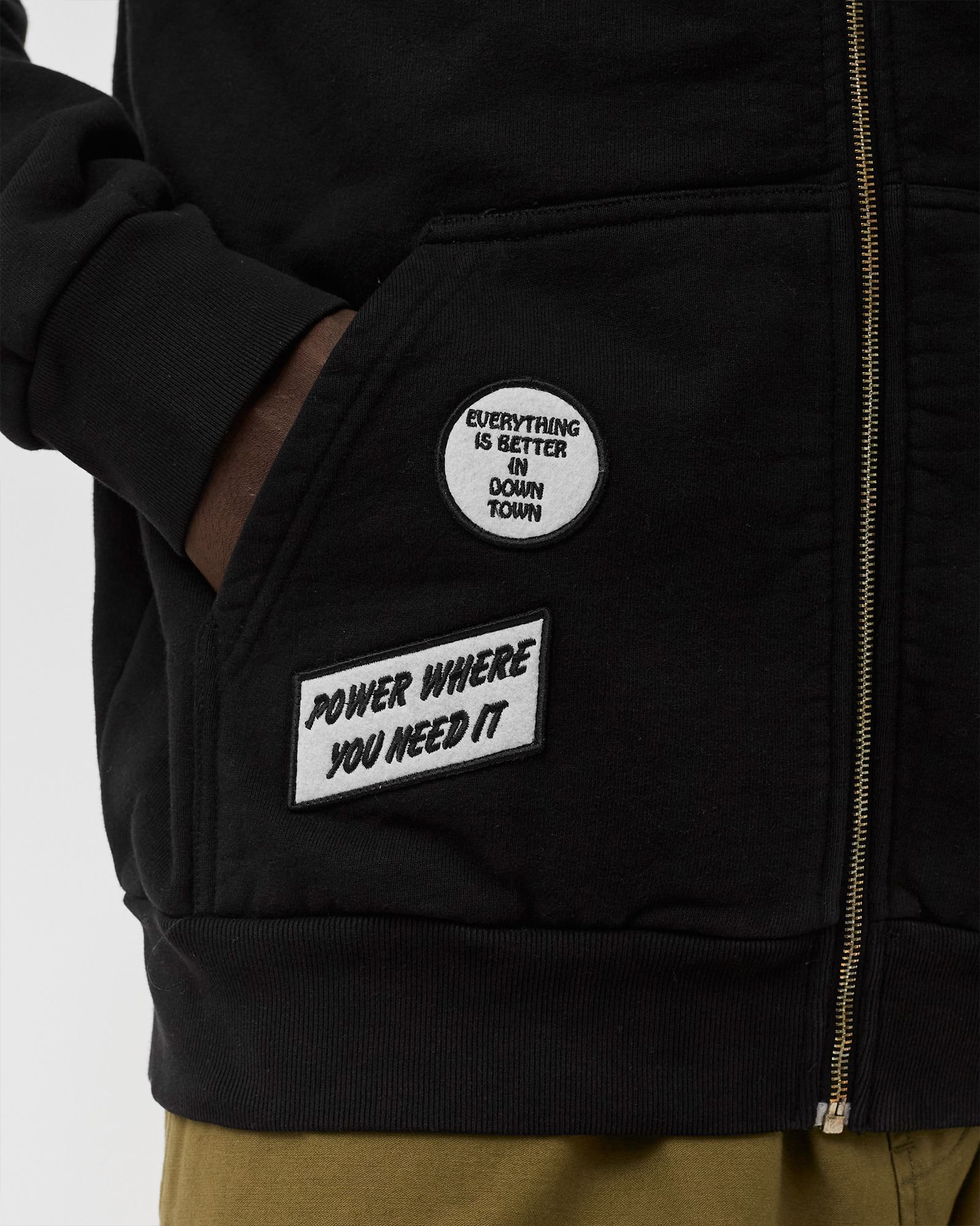 PATCHES ZIP HOODIE