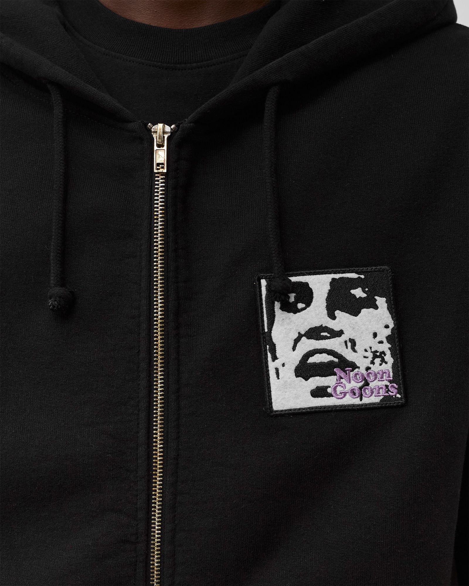 PATCHES ZIP HOODIE