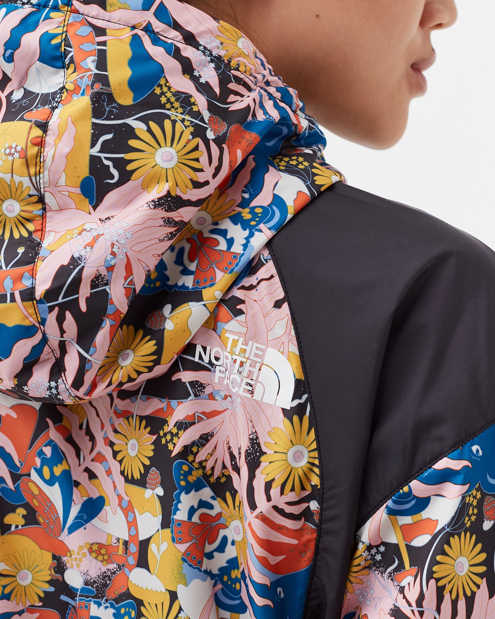 WMNS PRINTED HYDRENALINE JACKET 2000