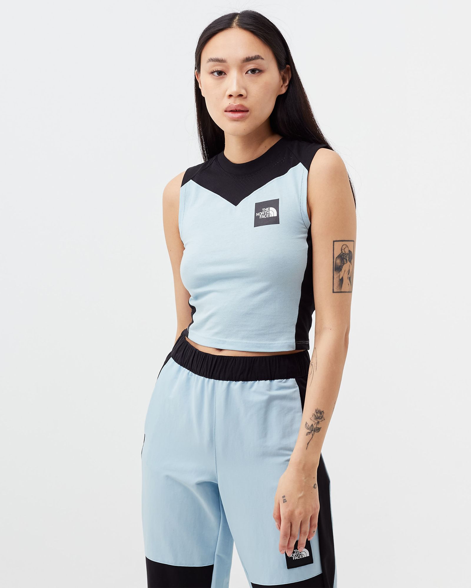 WMNS CROPPED FITTED TANK