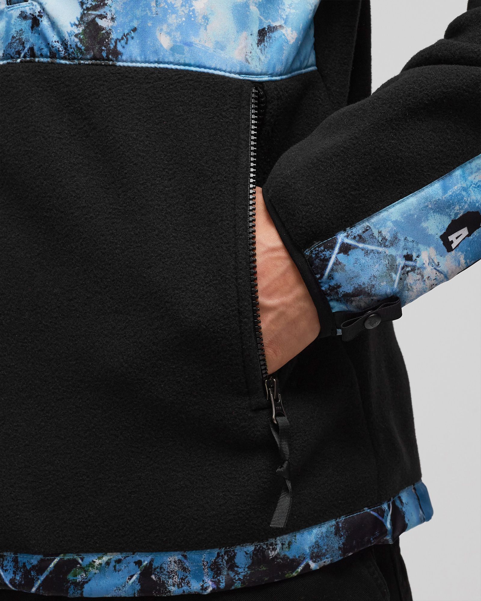 PRINTED DENALI JACKET