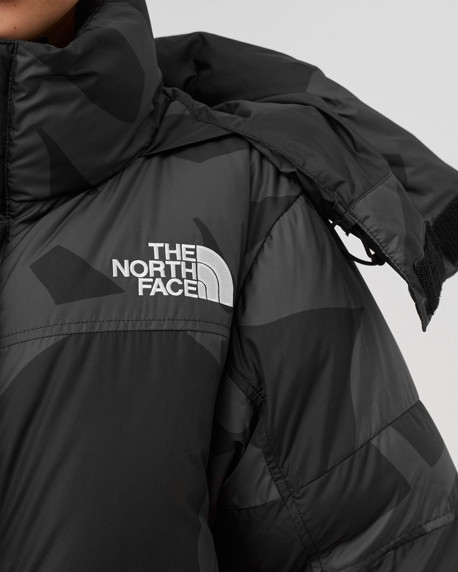 The North Face KAWS HIMARAYAN PARKA 黒 XL 限定コラボ☆KAWS×THE NORTH FACE ヒマラヤンパーカ ブラック M