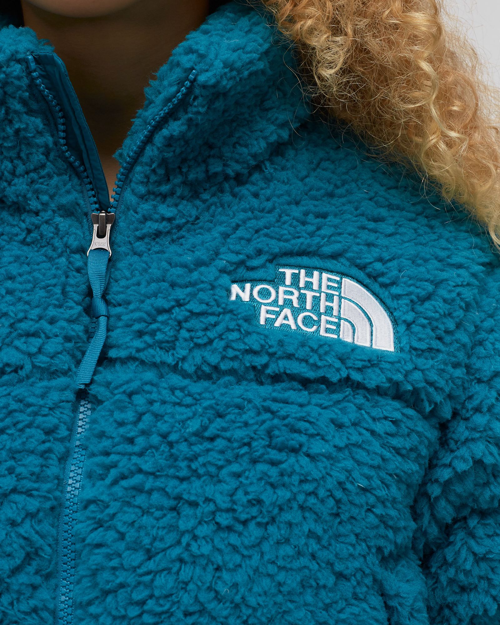 W HIGH PILE NUPTSE JACKET