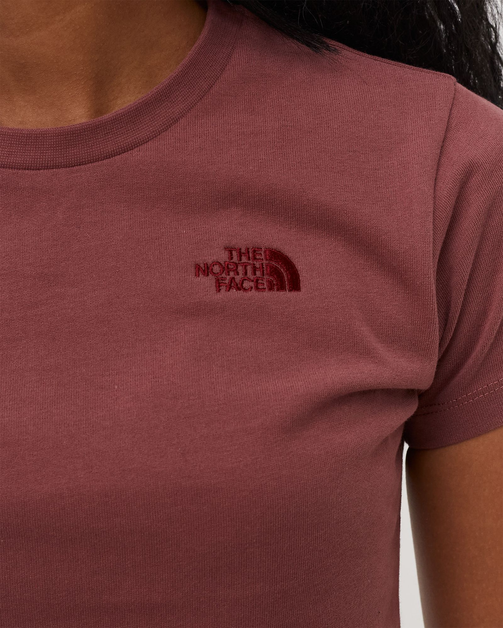 W PREMIUM SIMPLE LOGO TEE