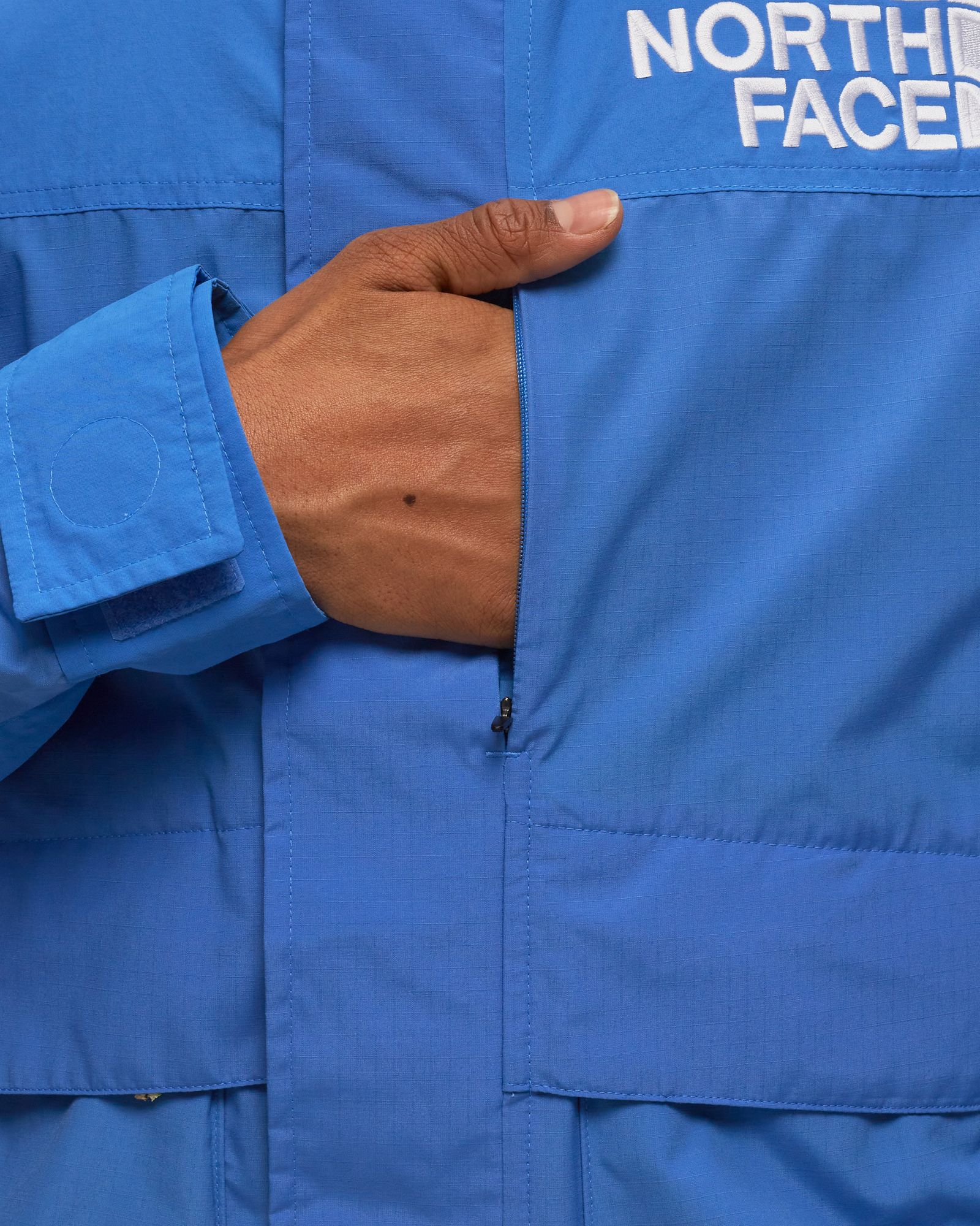 86 Low-Fi Hi-Tek Mountain Jacket