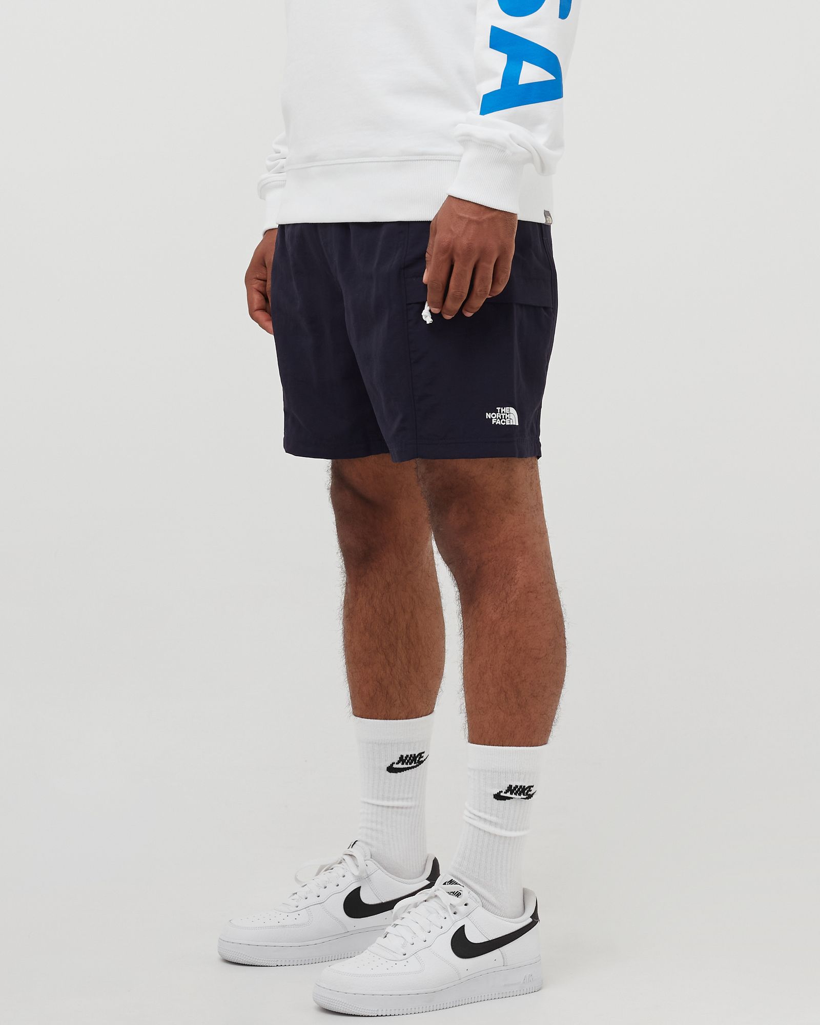 INTERNATIONAL COLLECTION CLASS V BELTED SHORT