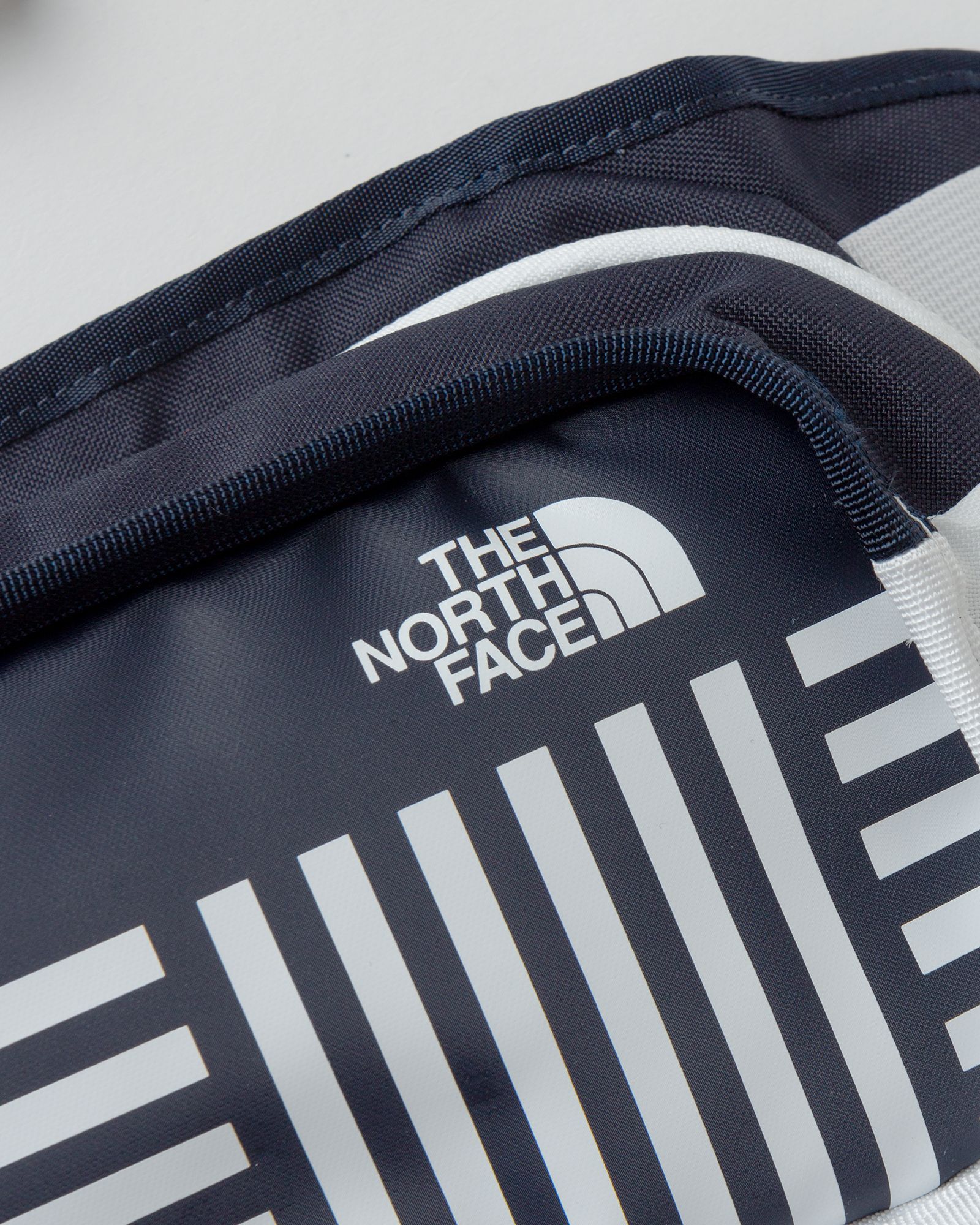 INTERNATIONAL COLLECTION HIP PACK