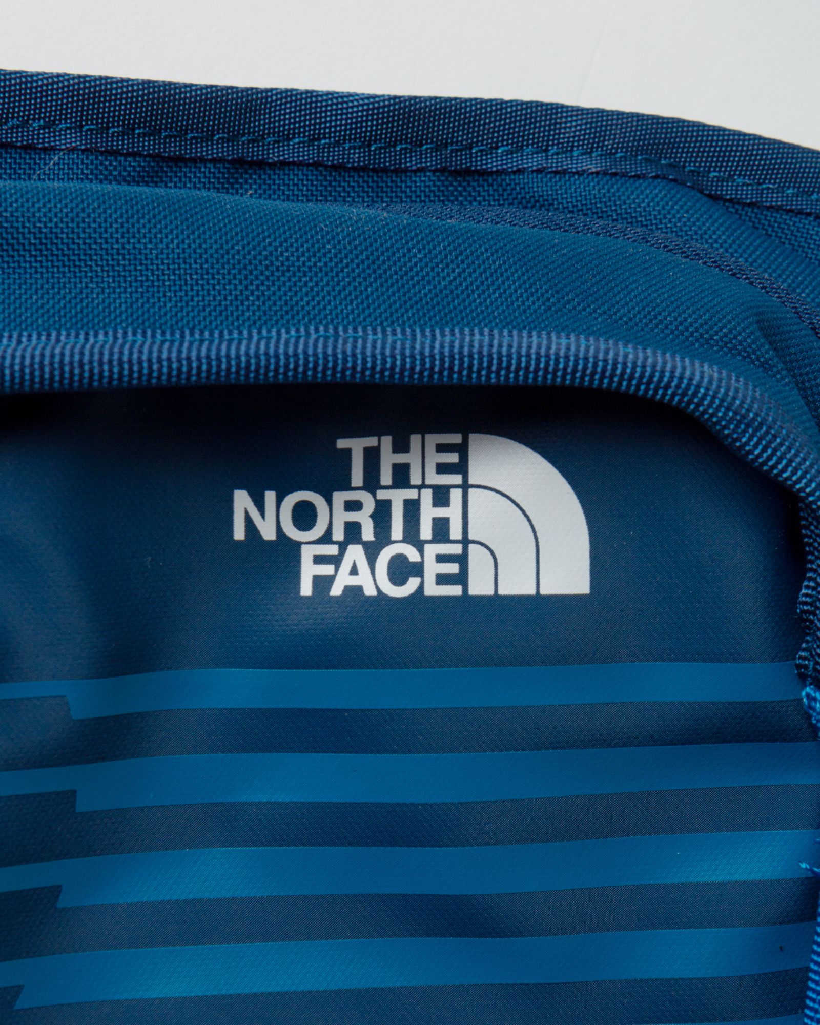 INTERNATIONAL COLLECTION HIP PACK