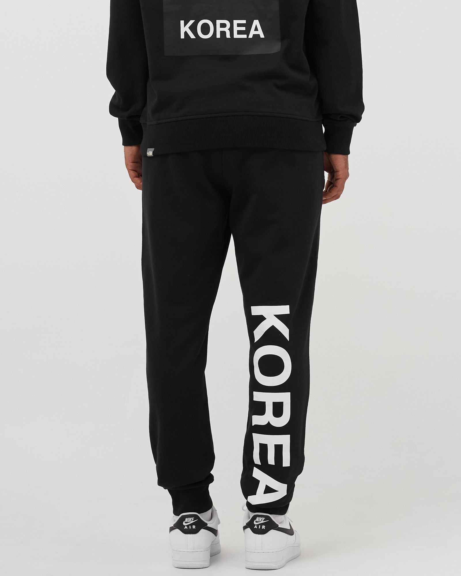 INTERNATIONAL COLLECTION SWEATPANT