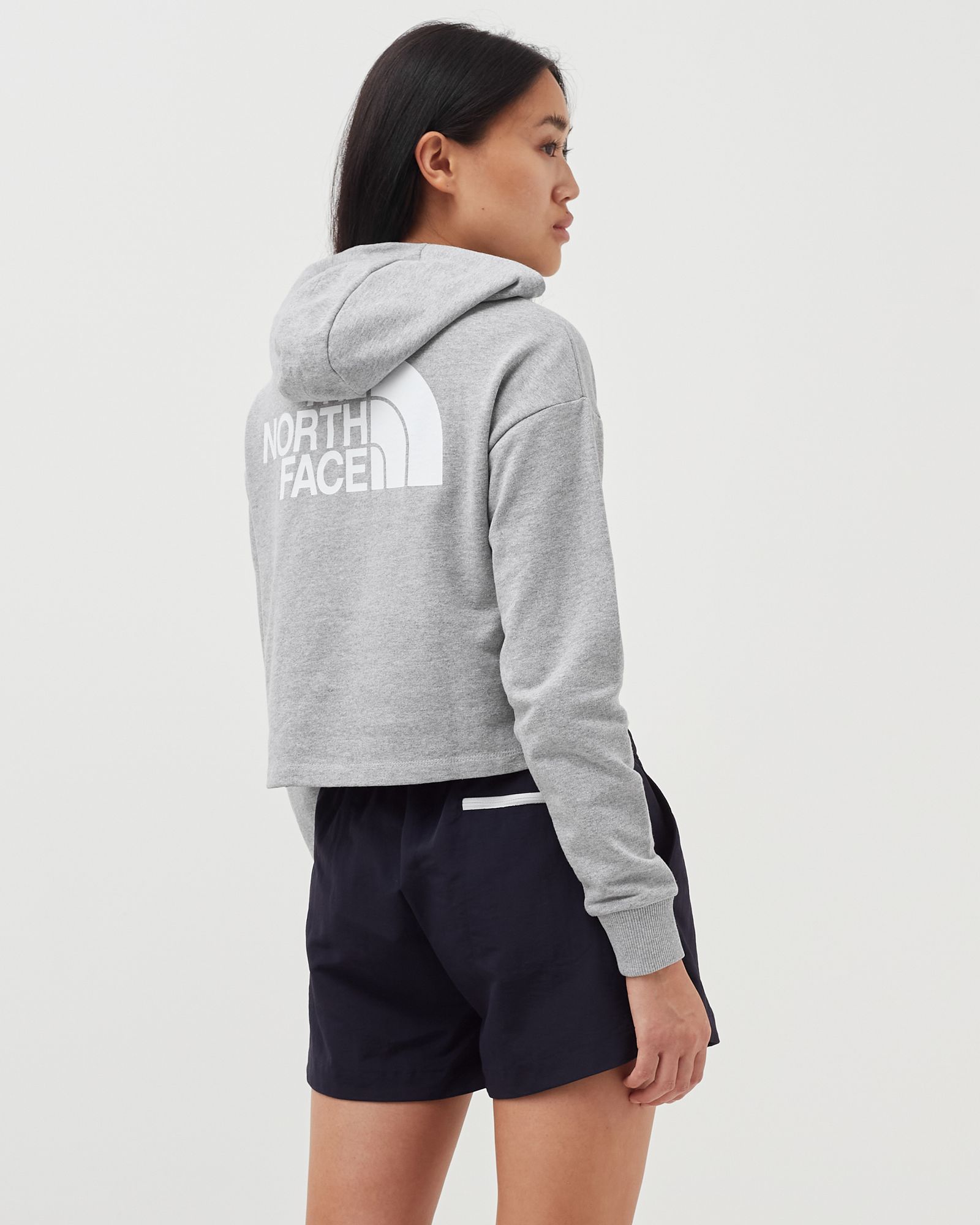 WMNS INTERNATIONAL COLLECTION CROPPED PO HOODIE