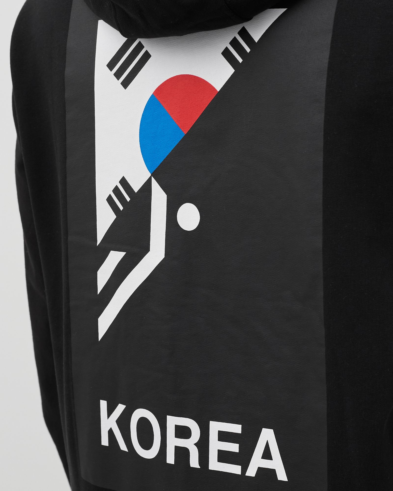 INTERNATIONAL COLLECTION CLASSIC CLIMB HOODIE 