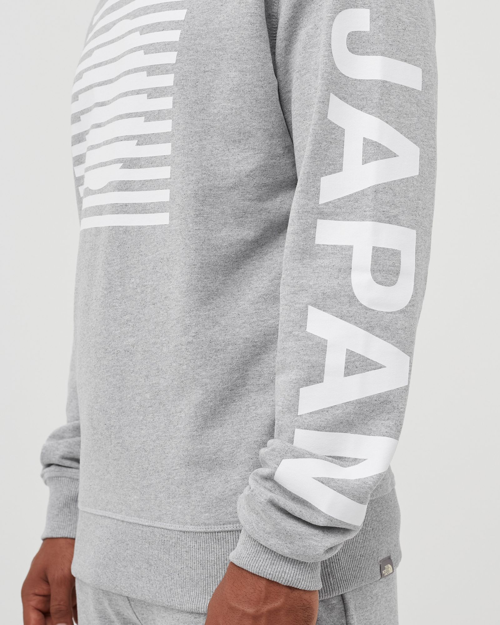 INTERNATIONAL COLLECTION CREW SWEATSHIRT