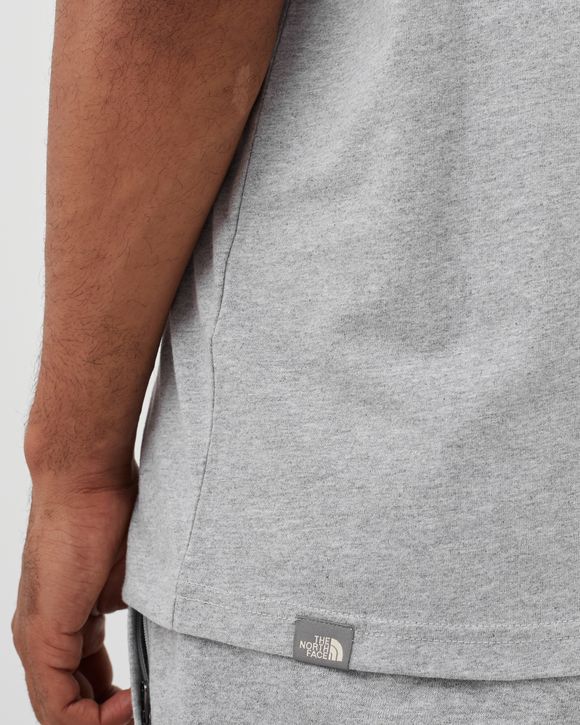 INTERNATIONAL COLLECTION CLIMB GRAPHIC TEE