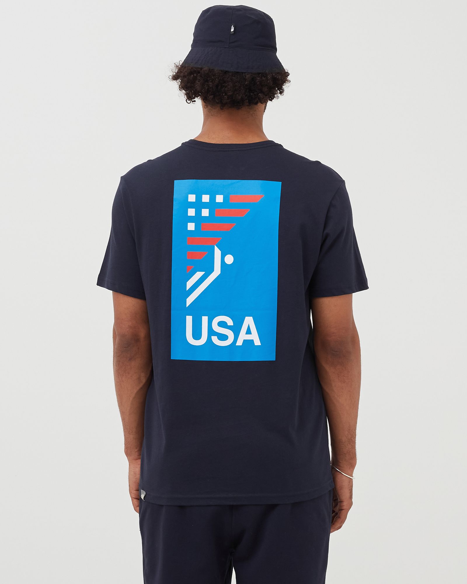 INTERNATIONAL COLLECTION CLIMB GRAPHIC TEE