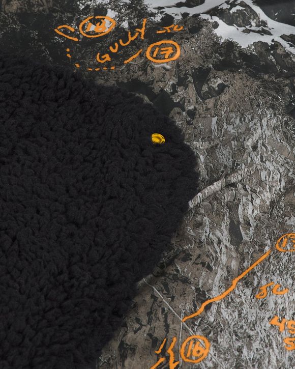 WAWONA FUZZY BLANKET