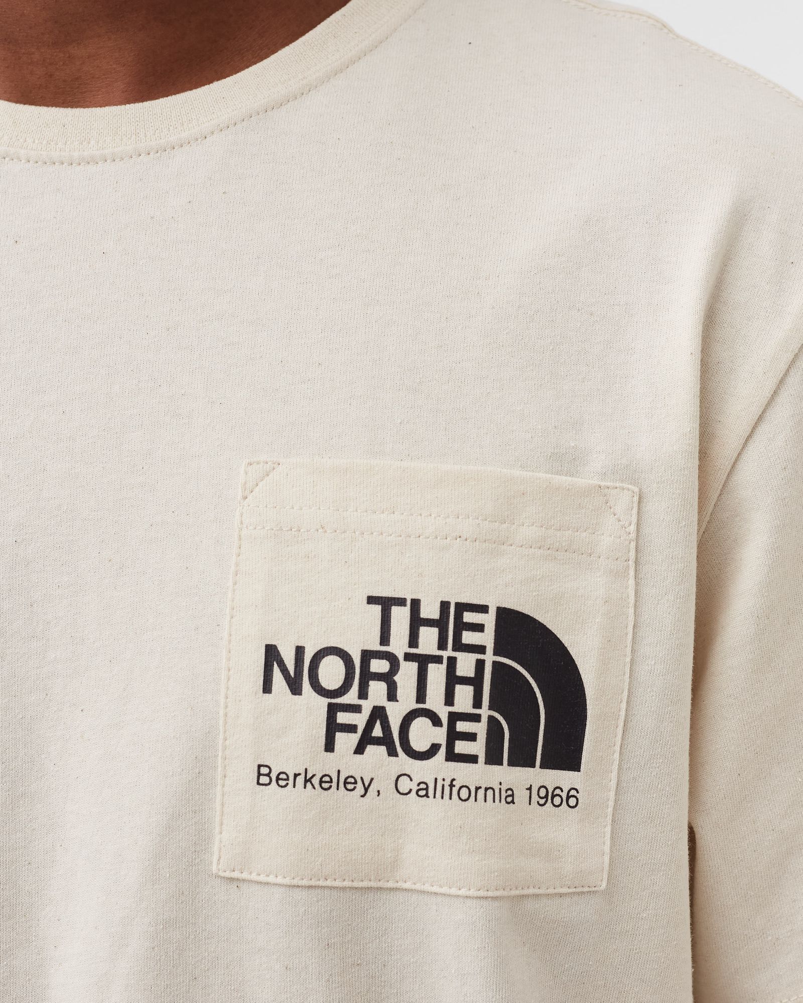 BERKELEY CALIFORNIA POCKET TEE