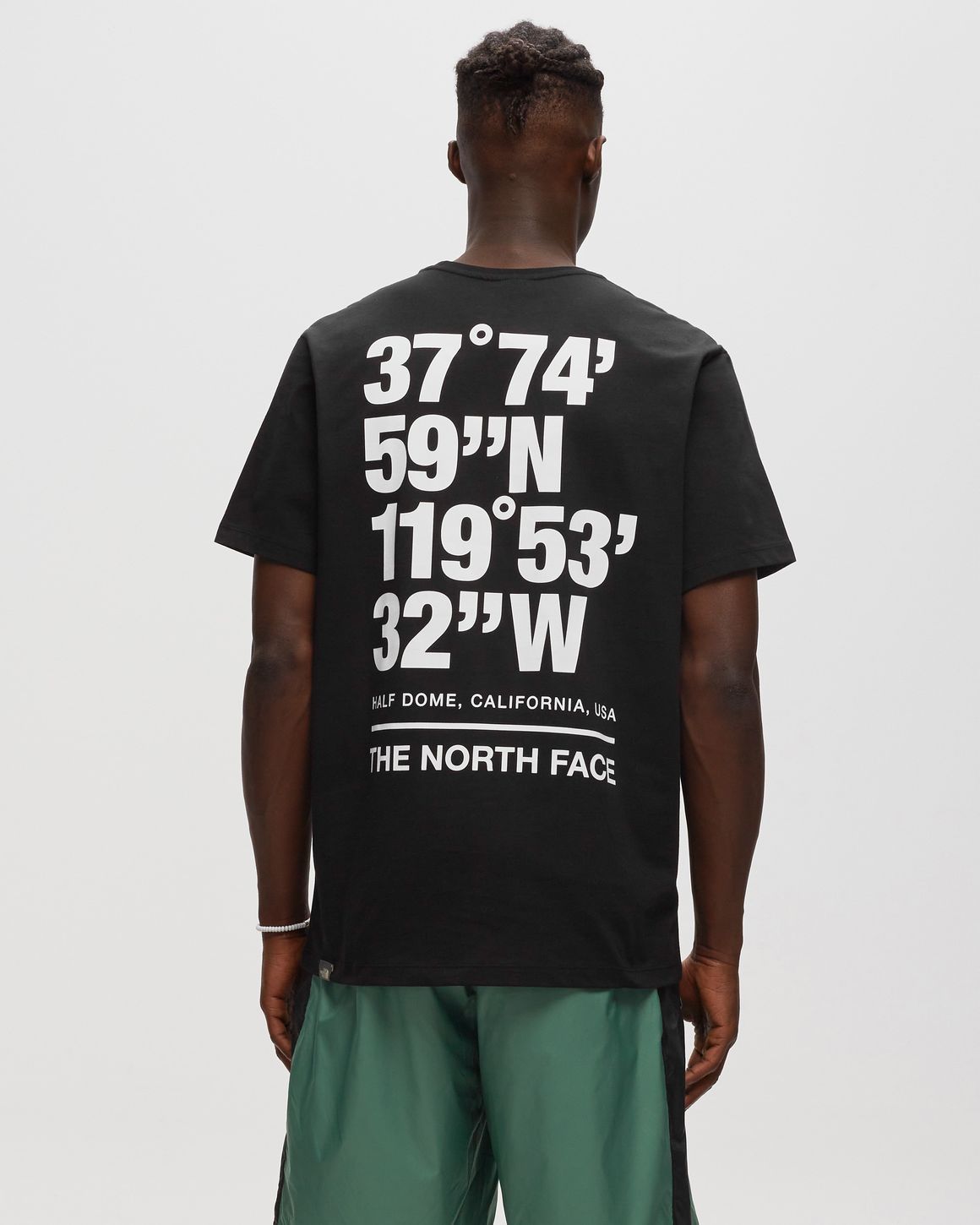 North face coordinates t shirt on sale