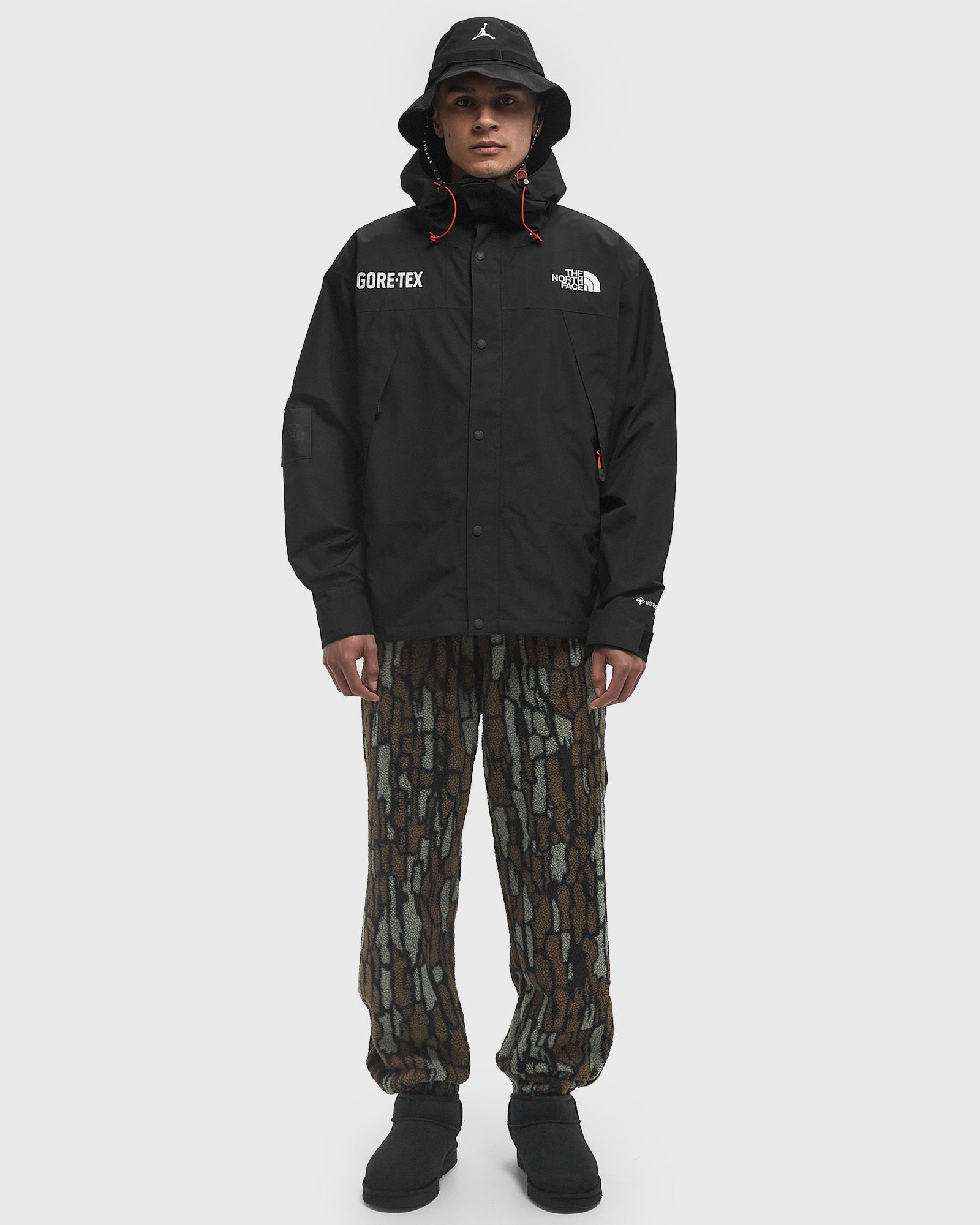 GORE-TEX MOUNTAIN JACKET