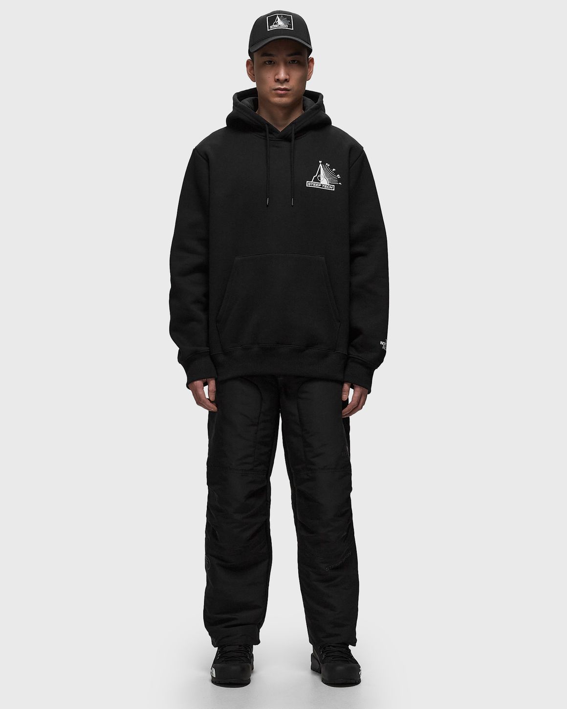ノースフェイス　STEEP TECH LOGO HOODIE White M ノースフェイス STEEP TECH LOGO HOODIE White M