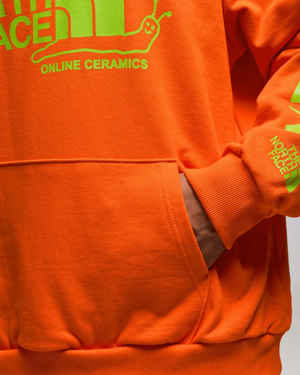 The North Face TNF X ONLINE CERAMICS P/O HOODIE Orange