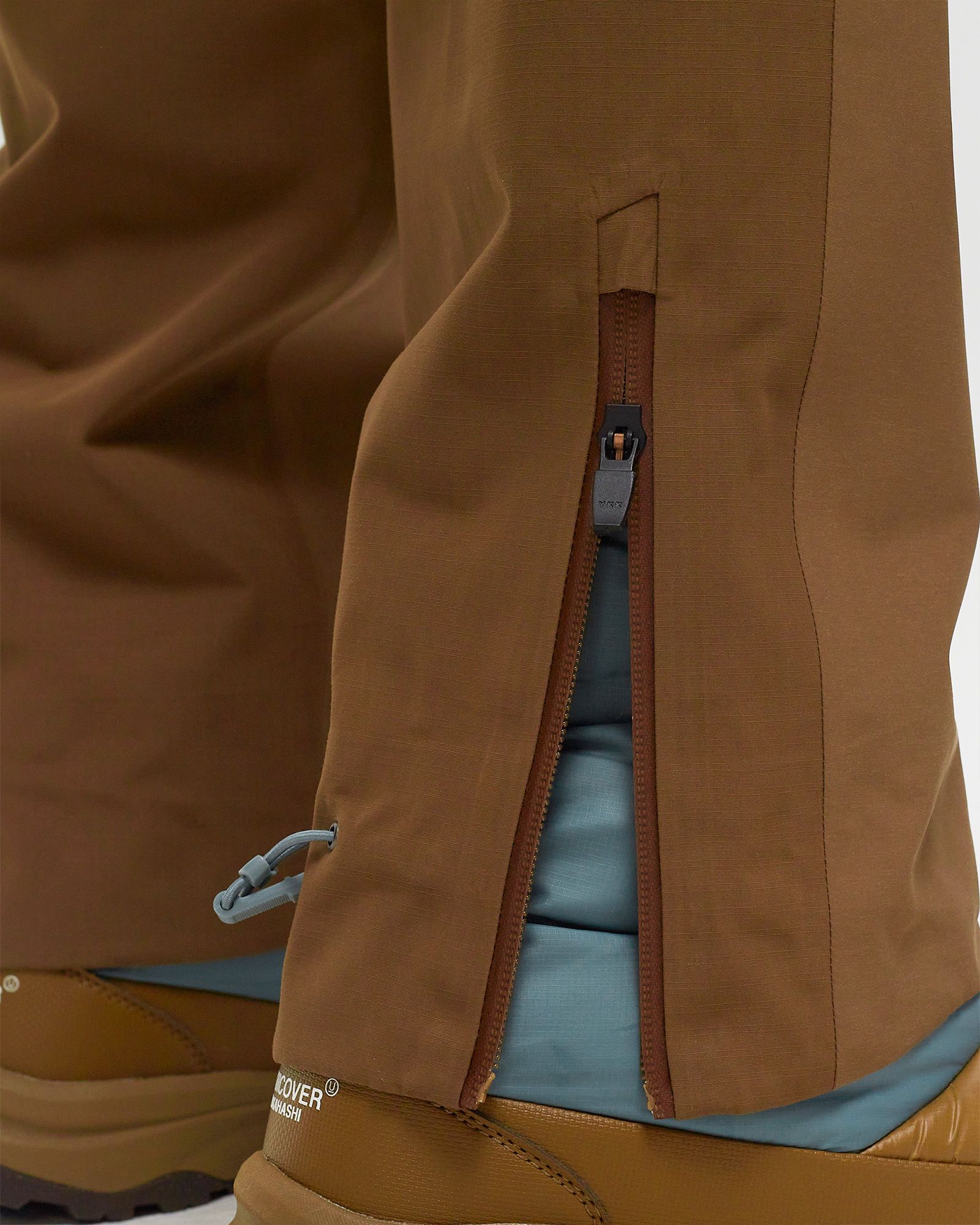 X UNDERCOVER GEODESIC SHELL PANT