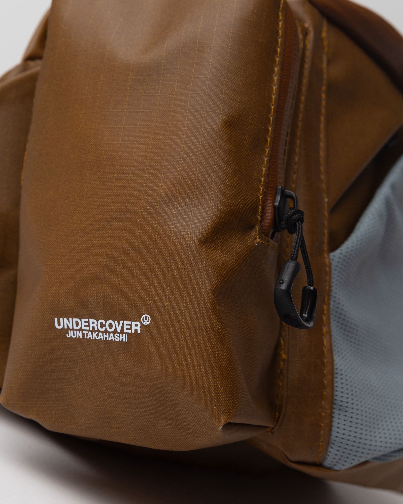 X UNDERCOVER WAISTPACK