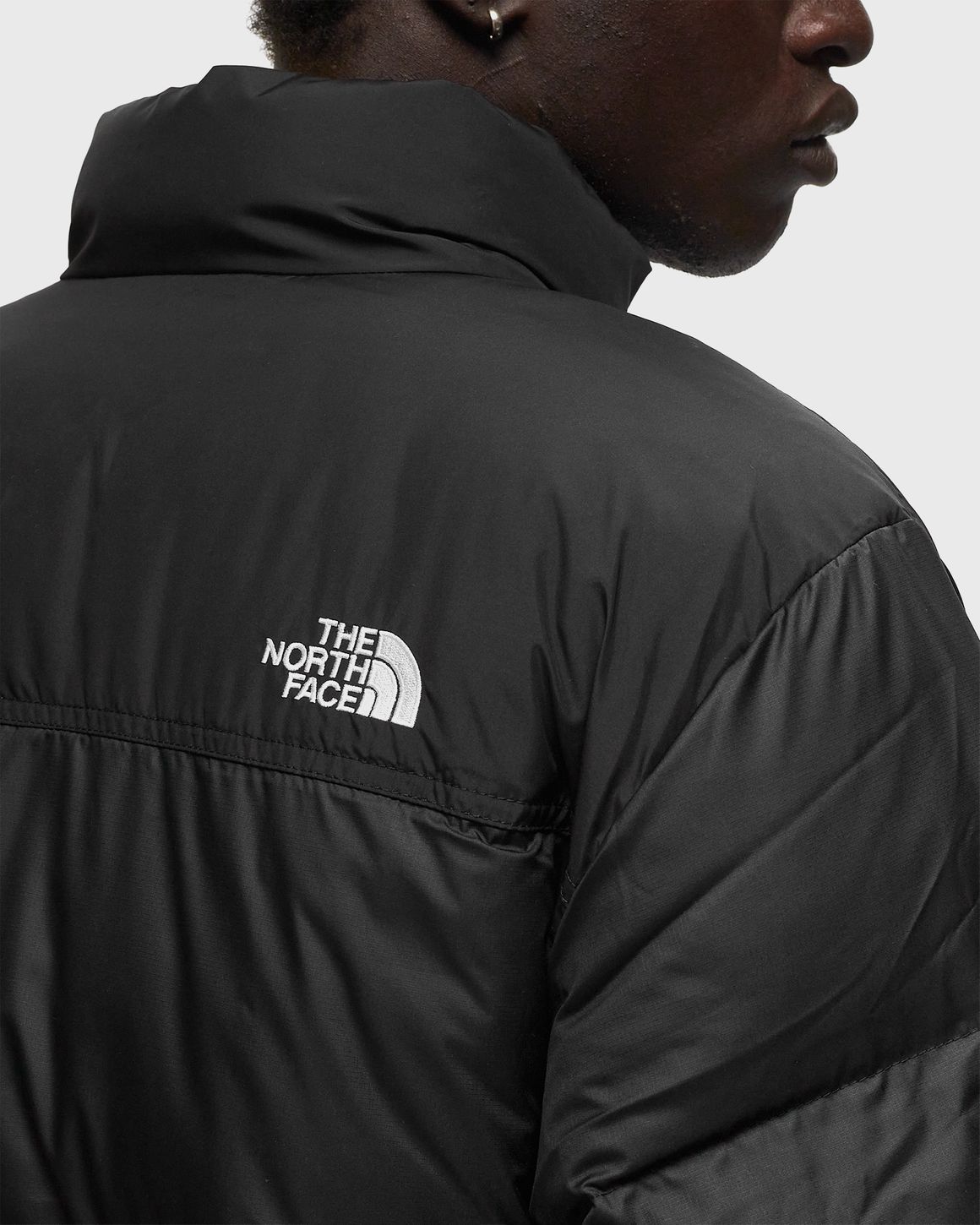 THE NORTH FACE SAIKURU JACKET アイボリー・黒 メンズ
