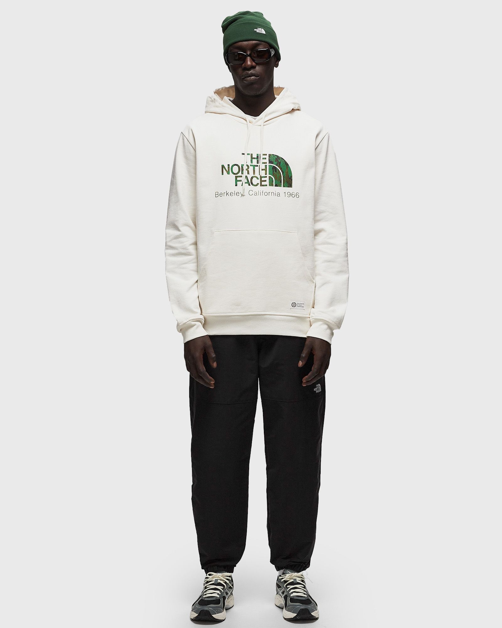 M TNF EASY WIND PANT