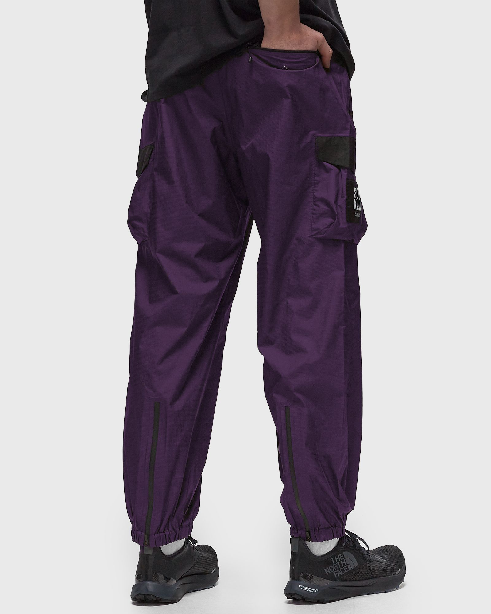 x UNDERCOVER HIKE BELTED UTILITY SHELL PANT