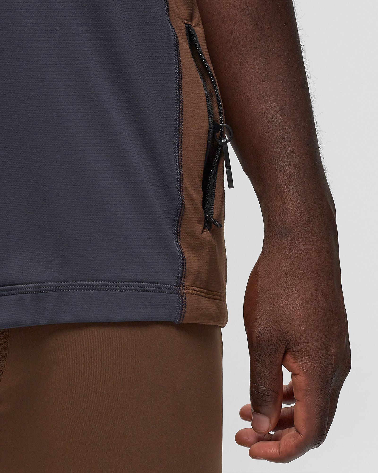 x Undercover TRAIL RUN S/S TEE