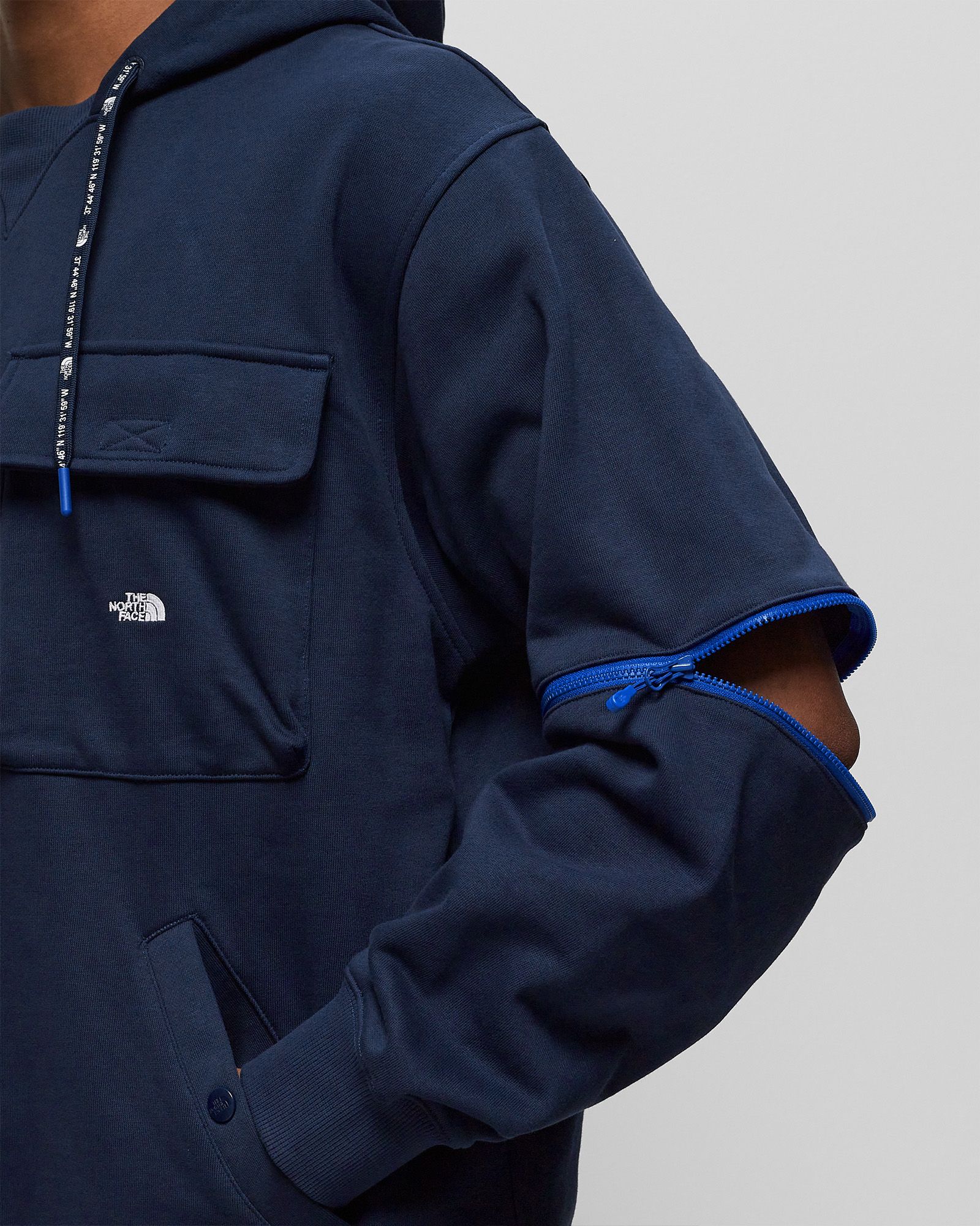 M CONVERTIBLE HOODIE - AP