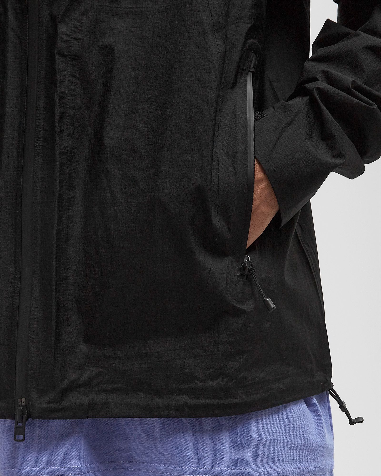 PACKABLE LT RAIN JACKET