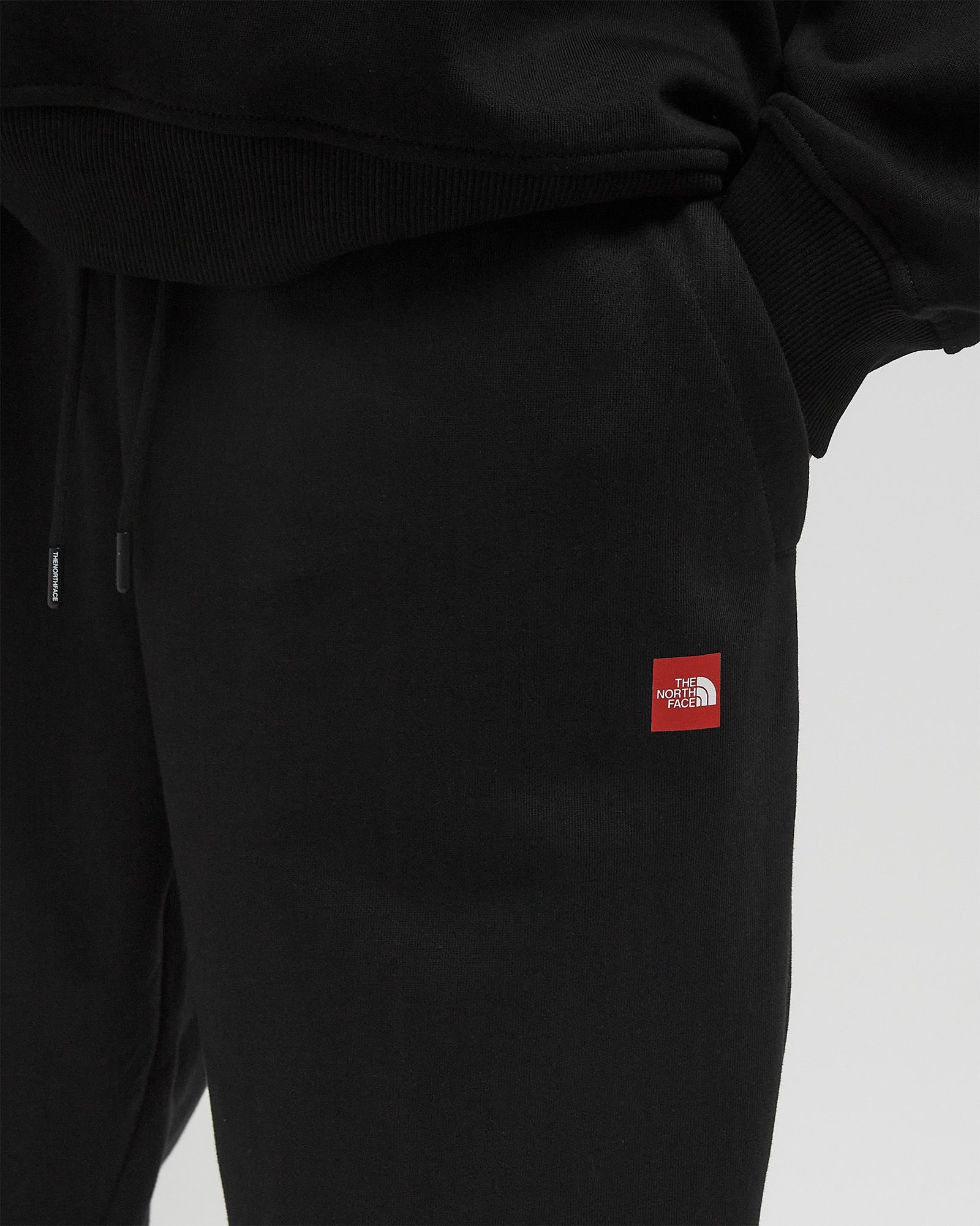 AXYS RELAXED JOGGER
